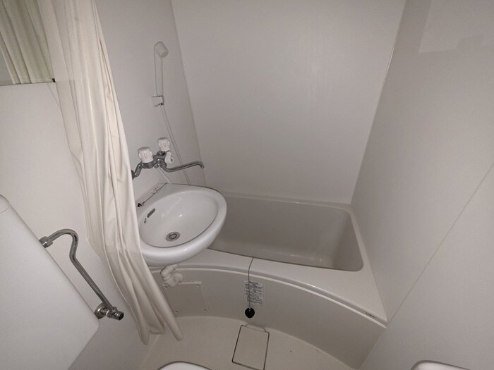 物件内観写真9　(バス／シャワールーム等)