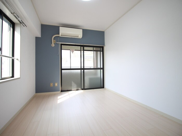 物件内観写真10　(居室)