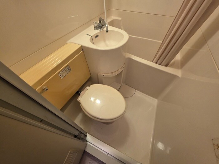 物件内観写真10　(トイレ)