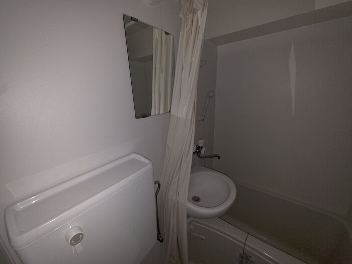 物件内観写真11　(洗面)