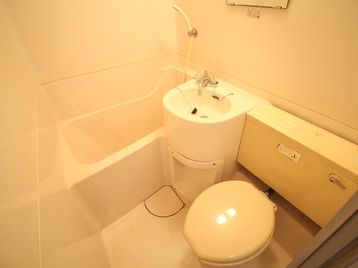 物件内観写真12　(トイレ)