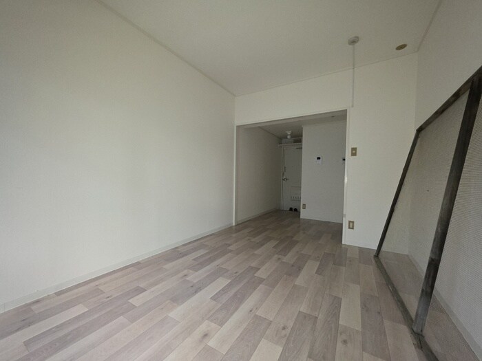 物件内観写真16　(居室)