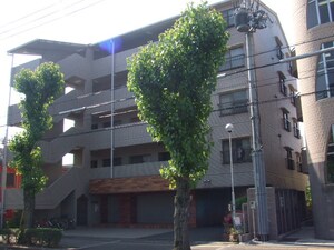 ポプラハウス外観写真