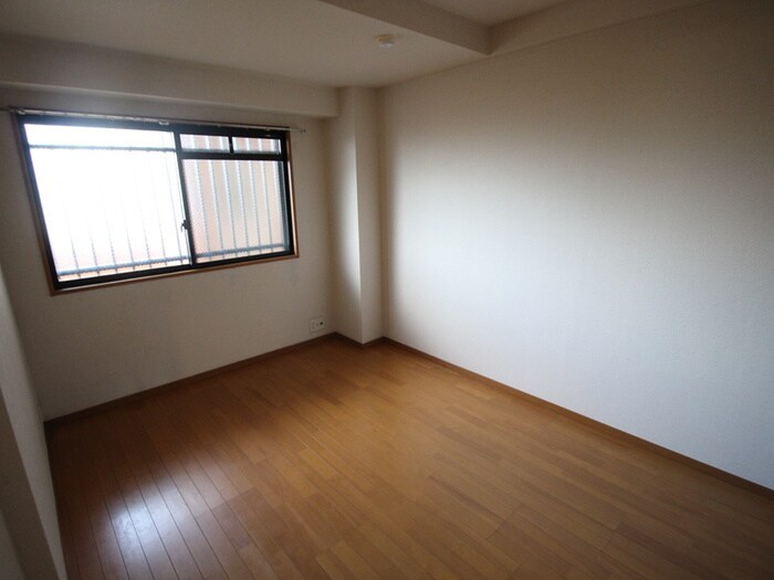 物件内観写真18　(居室)
