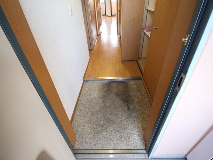 物件内観写真20　(玄関)