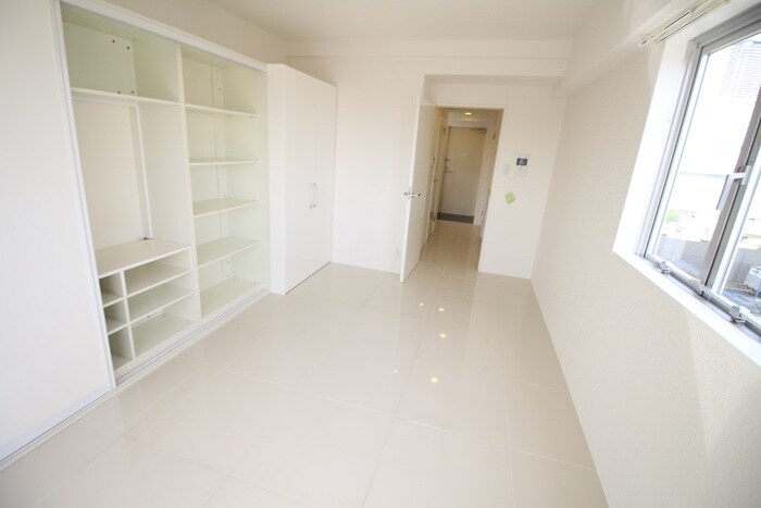 物件内観写真11　(居室)