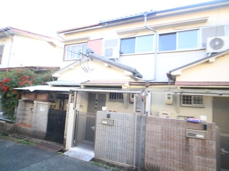 中央町20-9テラスハウスⅡ外観写真