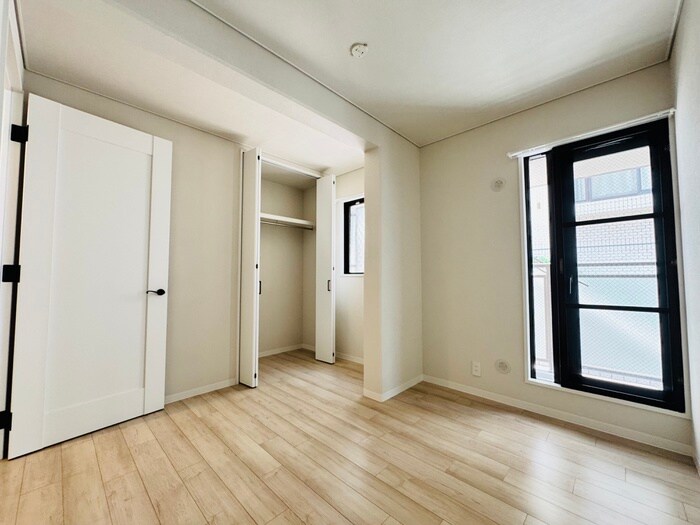 物件内観写真21　(居室)