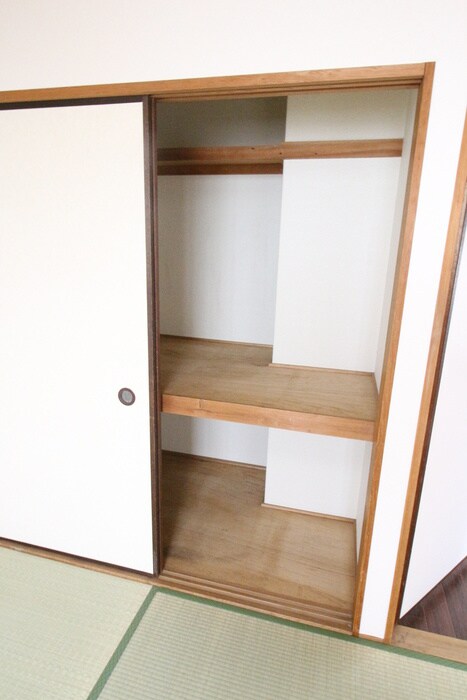 物件内観写真13　(収納)