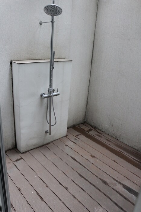 物件内観写真9　(ベランダ・バルコニー)