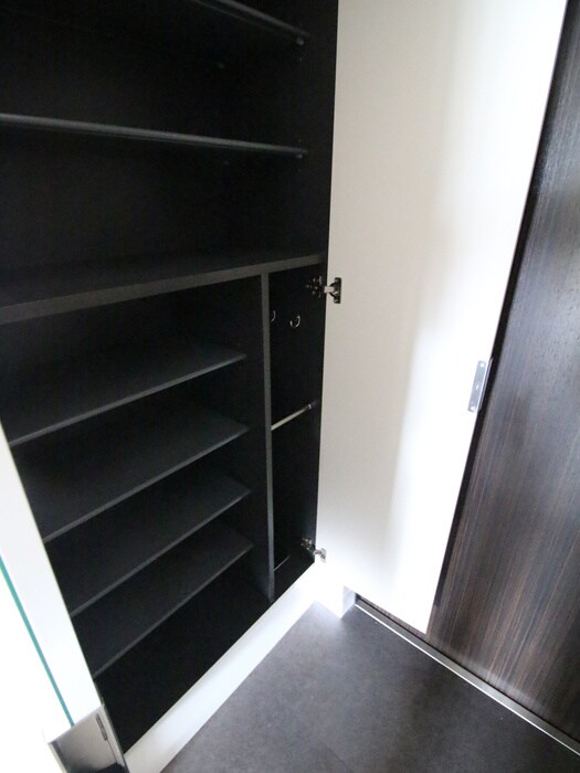 物件内観写真19　(靴箱)