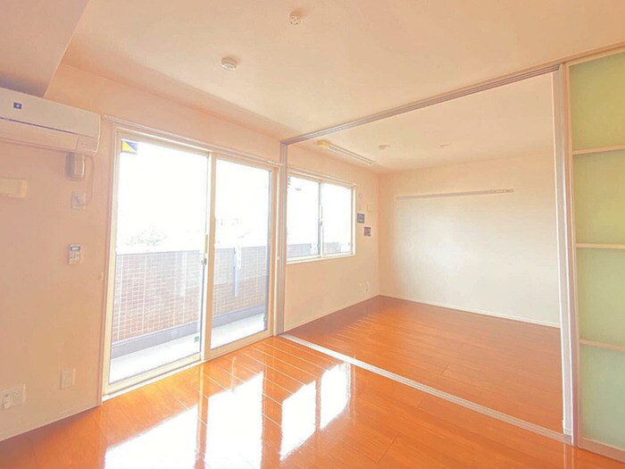 物件内観写真17　(居室)