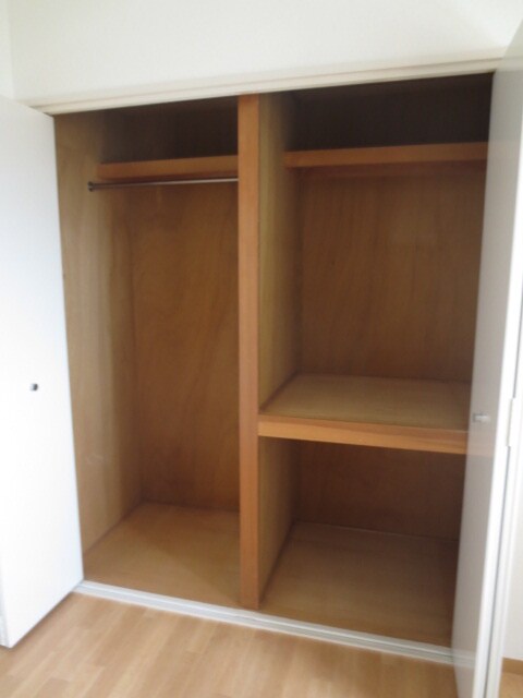 物件内観写真10　(収納)
