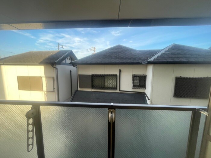 物件内観写真22　(室内からの展望)