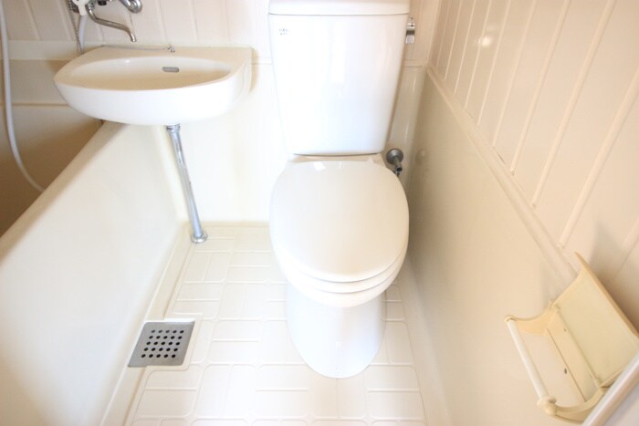 物件内観写真15　(トイレ)