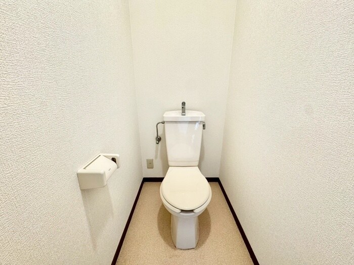 物件内観写真10　(トイレ)