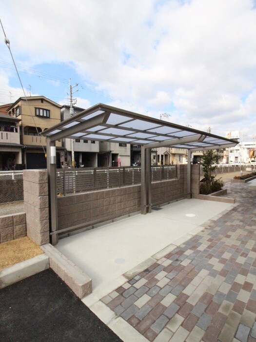 物件外観写真5　(駐輪場)