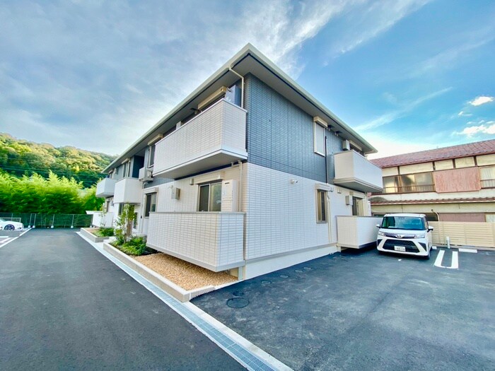 物件外観写真6　(外観写真)