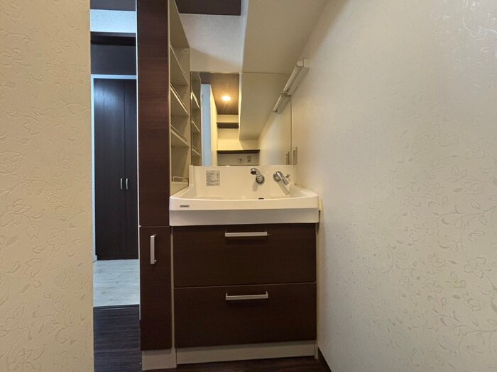 物件内観写真14　(洗面)