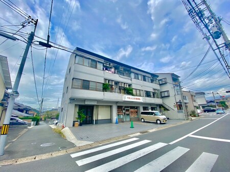 グリ－ンヒルズ小野マンション外観写真