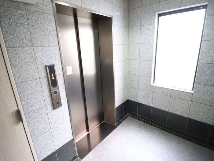 物件外観写真6　(外観写真)