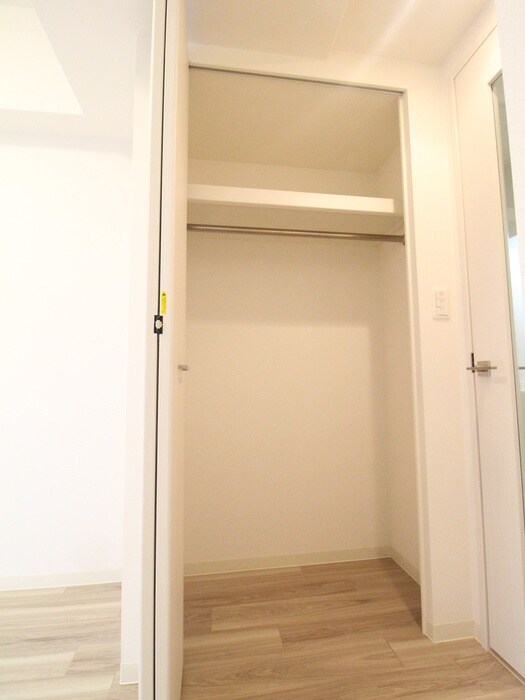 物件内観写真13　(収納)