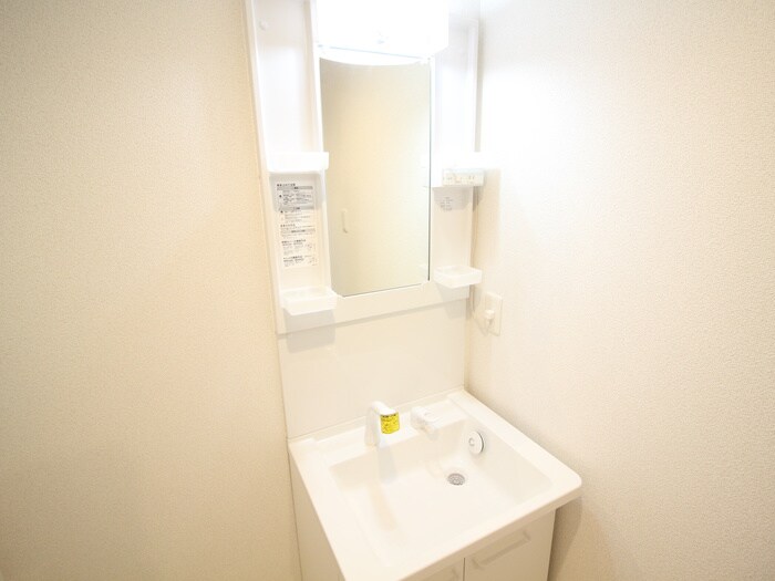 物件内観写真9　(洗面)