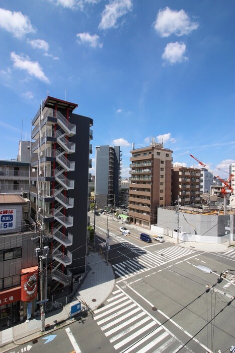 物件内観写真22　(室内からの展望)