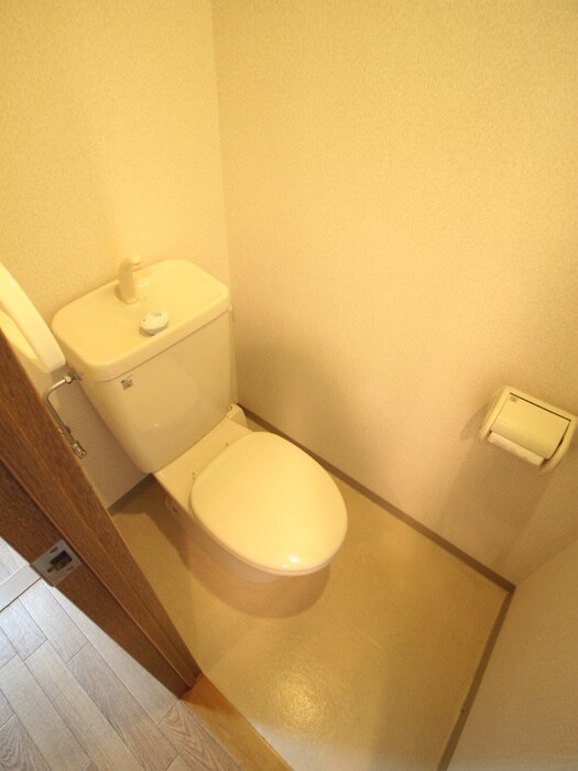 物件内観写真11　(トイレ)