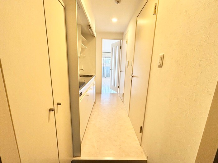 物件内観写真19　(廊下)