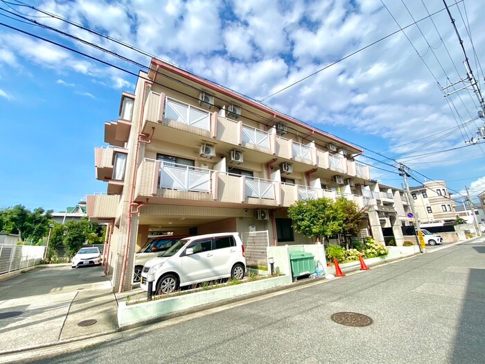 物件外観写真2　(外観写真)