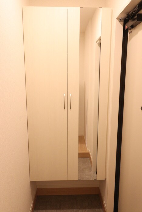 物件内観写真14　(靴箱)