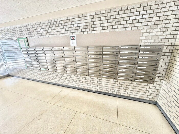 物件外観写真4　(建物設備)