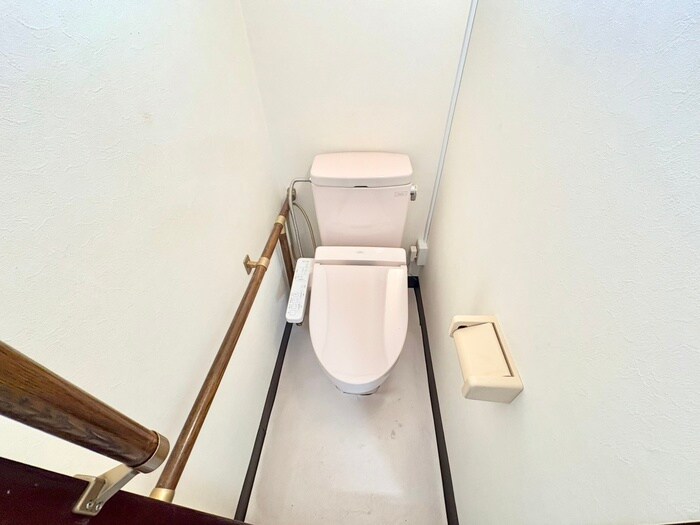 物件内観写真12　(トイレ)