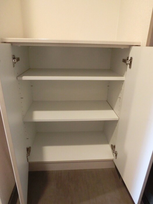 物件内観写真14　(靴箱)