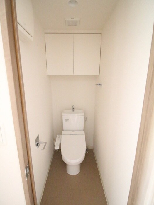 物件内観写真14　(トイレ)