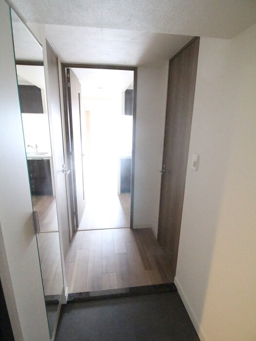 物件内観写真19　(廊下)