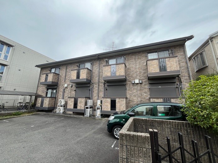 物件外観写真2　(外観写真)