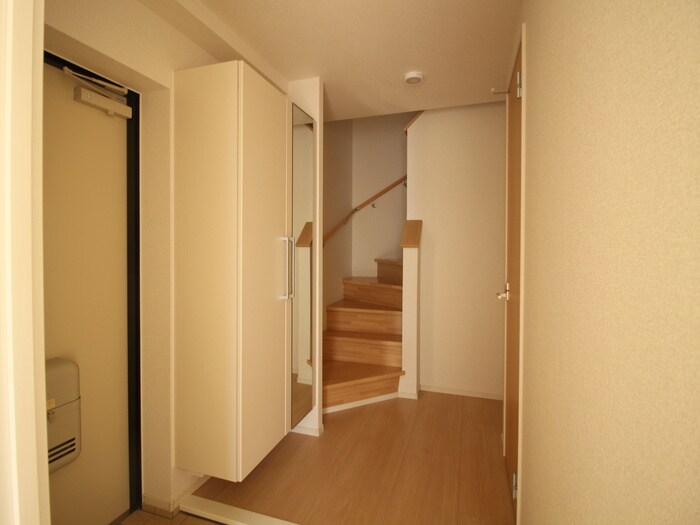 物件内観写真11　(内観写真)