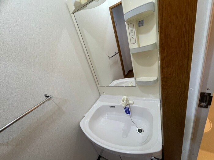 物件内観写真11　(洗面)