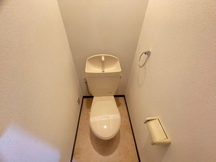 物件内観写真18　(トイレ)