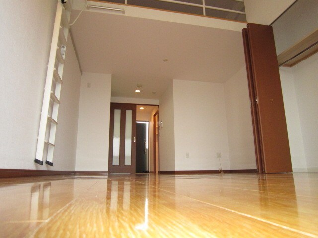 物件内観写真11　(居室)