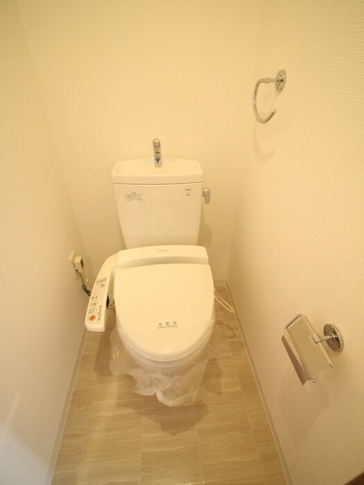 物件内観写真15　(トイレ)