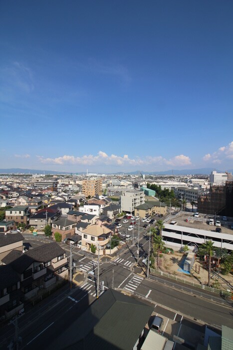 物件内観写真22　(室内からの展望)