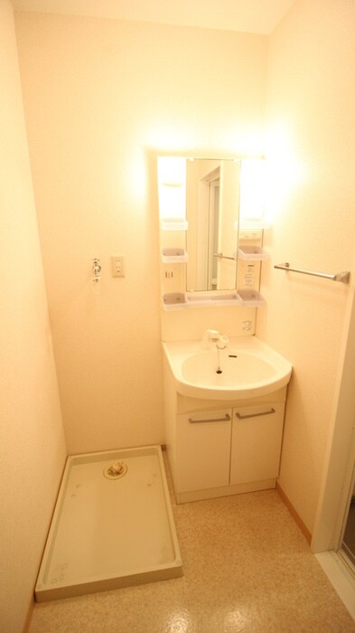 物件内観写真8　(洗面)