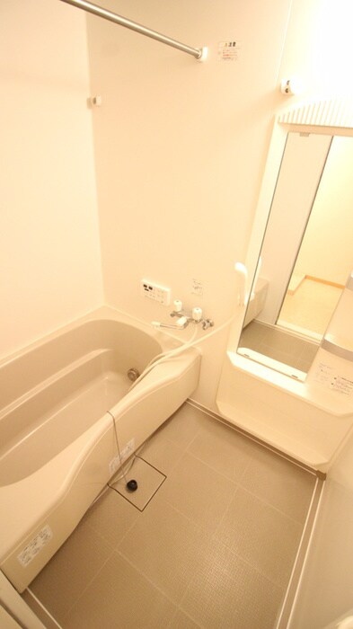 物件内観写真9　(バス／シャワールーム等)