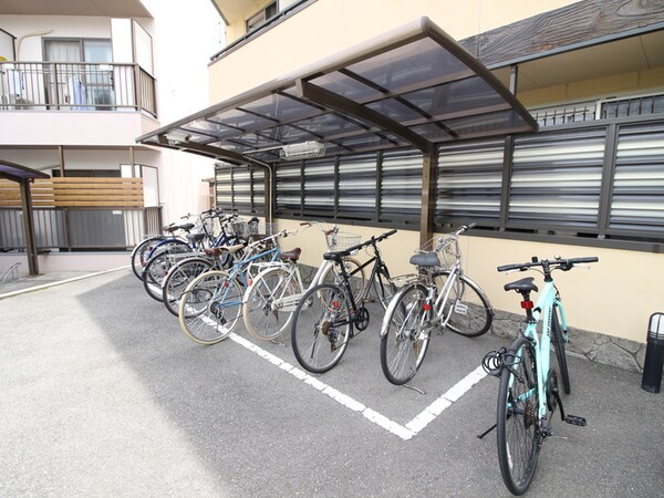駐輪場