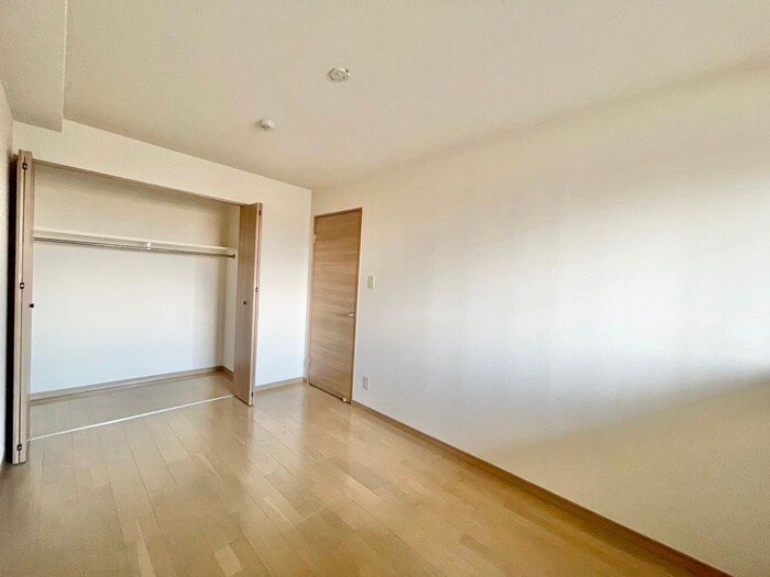 物件内観写真11　(居室)