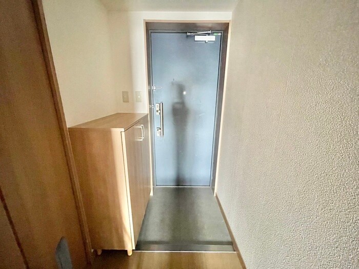物件内観写真17　(玄関)