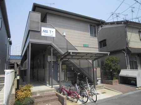 ヴェルデ俊徳道外観写真